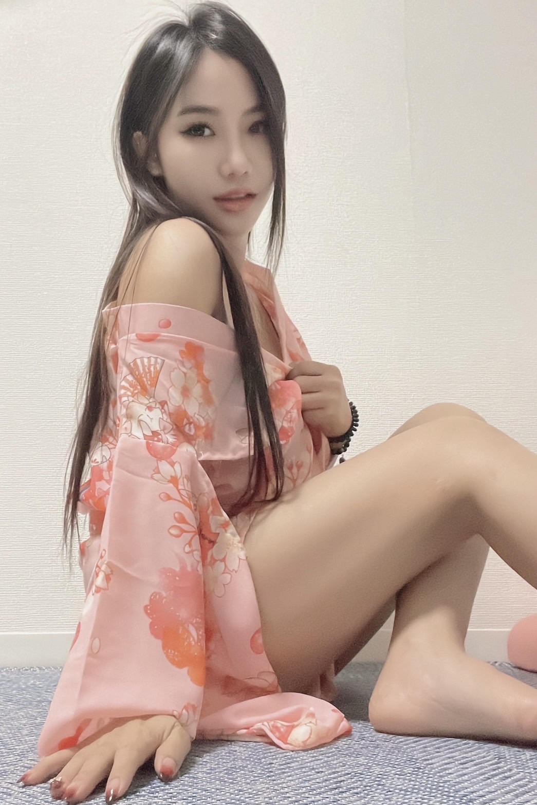 にに